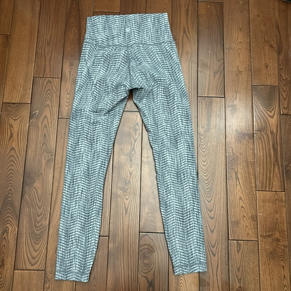 Size 4 Lululemon wunder under arrow jacquard high rise - Picture 5 of 6